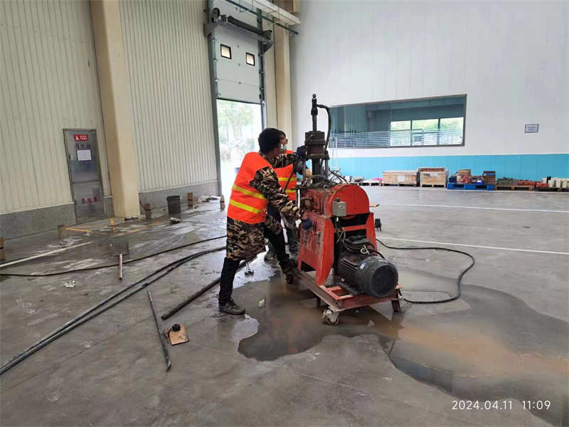 安州厂房地面下沉塌陷注浆加固施工